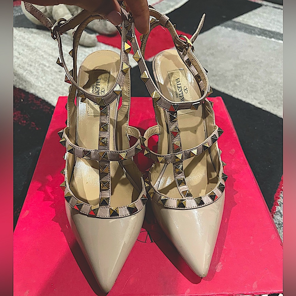 SOLD - Valentino Garavani Rockstud Heels